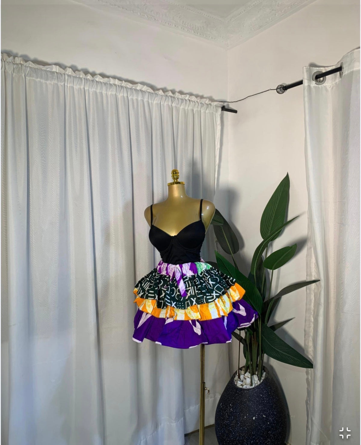 Feyi Skirt